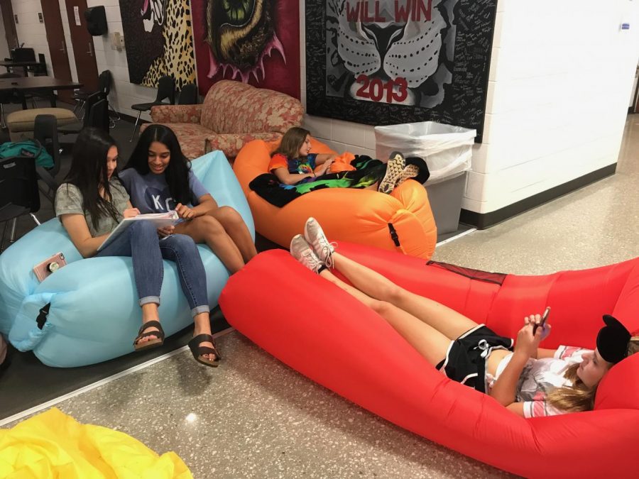 Members of the air couch club meet on the 3rd floor during Power Hour on Monday, Oct. 9.