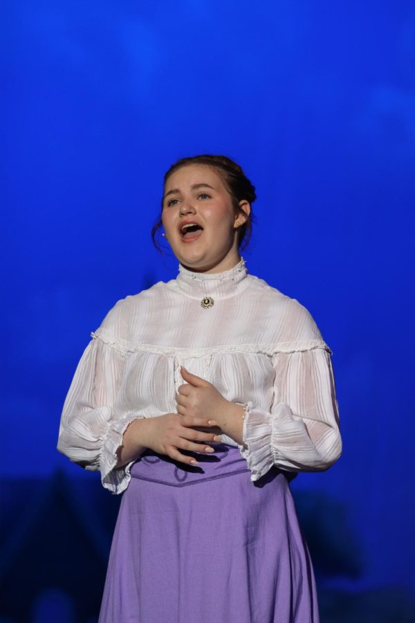 Lead role Ellen Kryer singing during the theatre departments performance of the Music Man